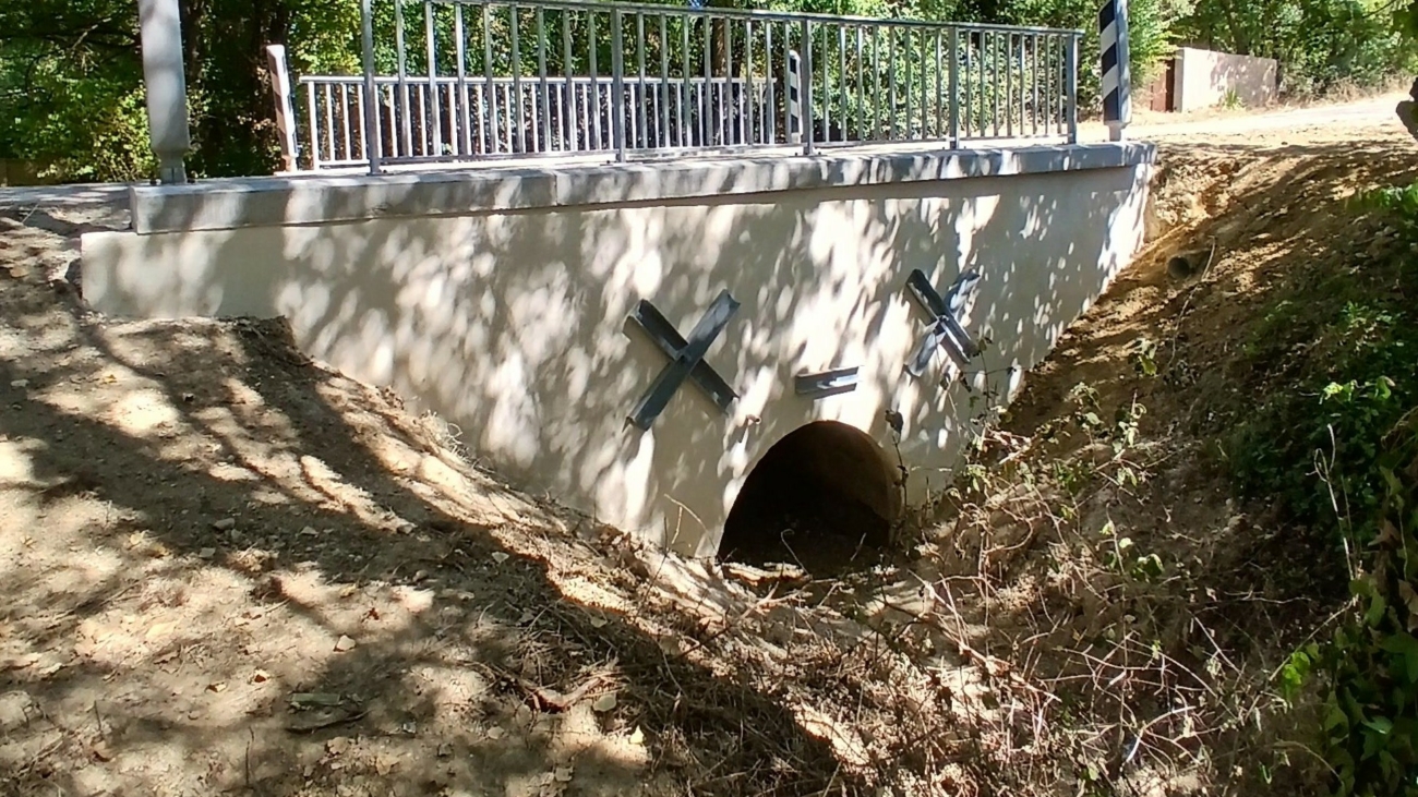 Travaux réalisés sur le pont situé chemin de Saint-Roch